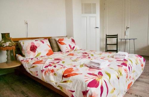 Andijk Bed & Breakfast | B&B “Te Warskip bij BlokVis”