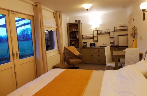 Broekheurne Bed & Breakfast | B&B Usselo Klein, fijn en uniek!