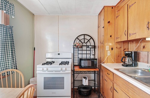 South Fork Cabin | "B" Bear Cabin - South Fork