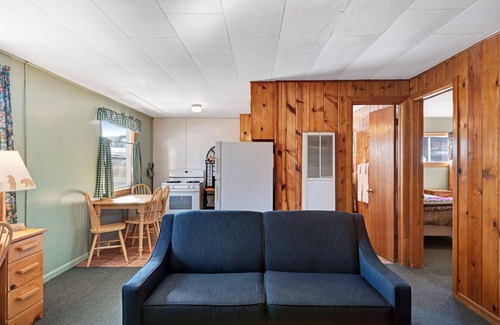 South Fork Cabin | "B" Bear Cabin - South Fork