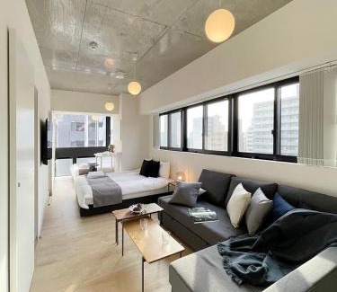 Hiroshima City Centre Apartment | b hotel Nekoyard - Private Studio Near Peace Park & City Sights