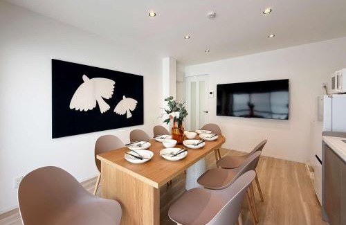 Hiroshima City Centre House | b hotel Wanoyado Kanayama - Entire House Stay Japanese Style with 2 Baths