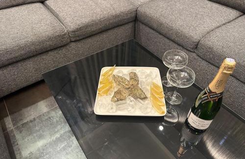 Vilnius Apartment | B&M Jacuzzi NOT WORKING Rezidencija SELF CHECK - IN