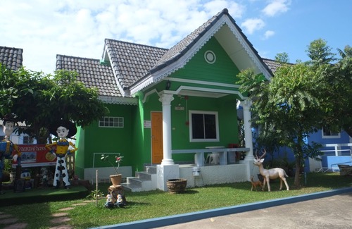 Sattahip Hotel | Baan Chom Chan Resort