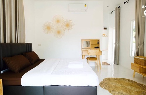 Noen Phra Hotel | Baan O Resort