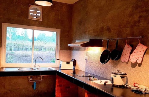 Hang Dong Hotel | Baan Suan Him Doi