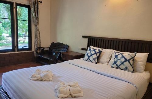 Suan Phueng Resort | Baan Varintorn Suanphueng