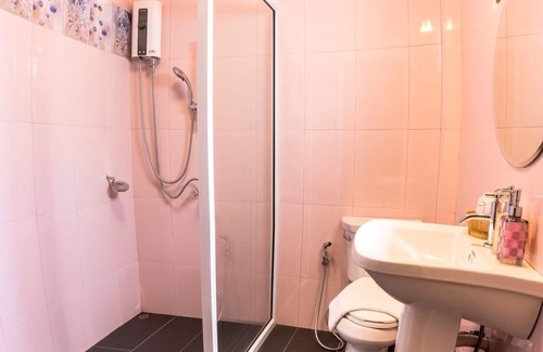 Chakphong Hotel | Baanboonpetch Resort