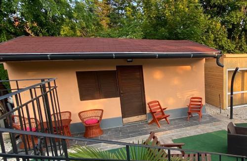 Balatonakarattya House | Babér Apartmanház Balatonakarattya