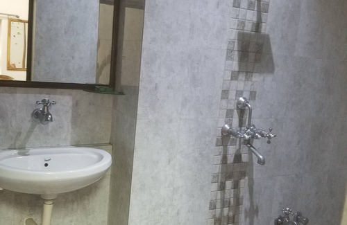 Varanasi House | Baba Guest House