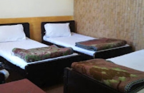 Chitral Hotel | Baba Hotel & Restaurant Chitral