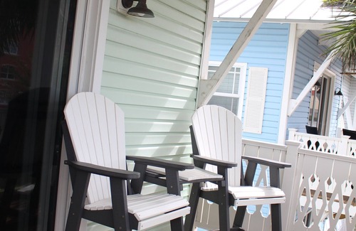 Indian Shores House | Back Open! Family friendly house, w/elevator, hot tub, and easy walk to beach!