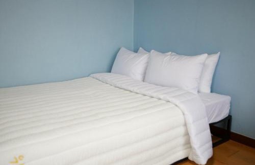 Byeonsan House | Bada Jeonmang With Hill Pension