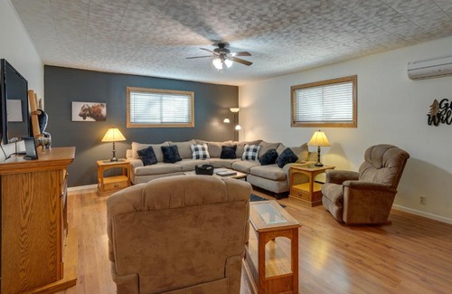 Medora Apartment | Badlands Suite Less Than 1 Mi to Teddy Roosevelt Park!