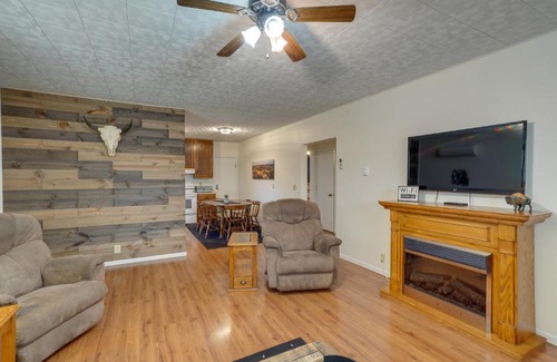 Medora Apartment | Badlands Suite Less Than 1 Mi to Teddy Roosevelt Park!