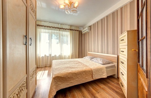 Shevchenkivs'kyi District Apartment | bag315 in Київ