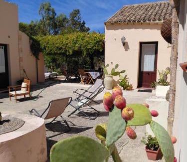 Buseto Palizzolo House | Baglio Anastè