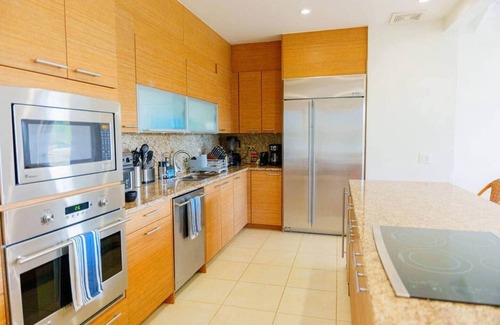 Herreras Apartment | Bahia Beach 4 BDRM Penthouse- Villa Tiffany
