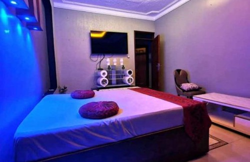 Kampala House | Baileys Suites and Guest Rooms