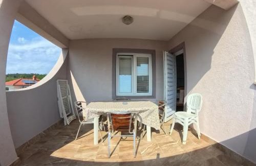 Lopar Apartment | Baja 2