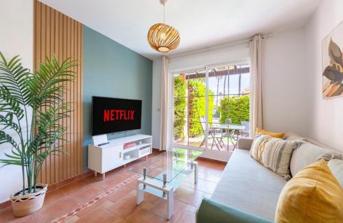 Vera Beach Apartment | Bajo con jardín privado # Largas estancias # Playa 8min # Chill out