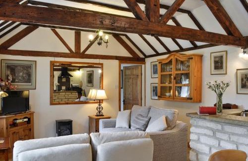 Ampney Crucis House | Bakery Cottage