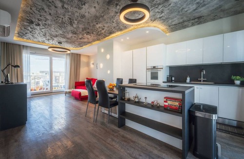 Msida Apartment | Balanzone s Creative Penthouse