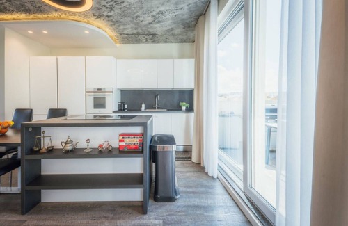 Msida Apartment | Balanzone s Creative Penthouse