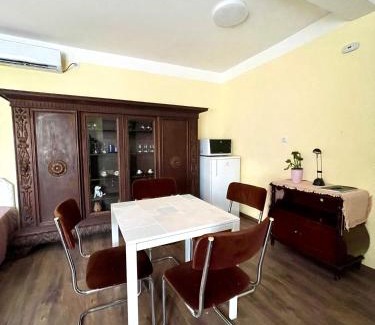 Enying House | Balatonbozsoki Kuckó
