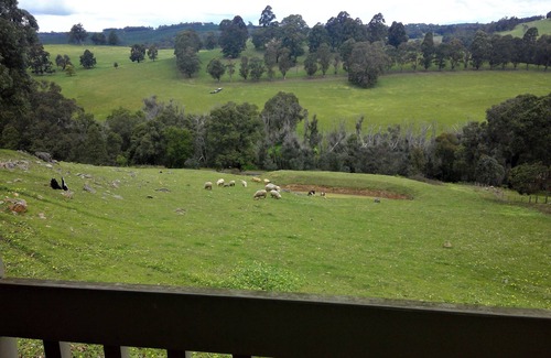 Balingup Cottage | Balingup Highview Chalets