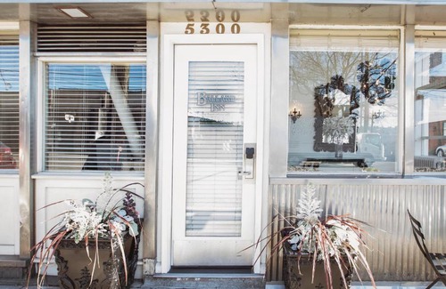 Old Ballard Hotel | Ballard Inn