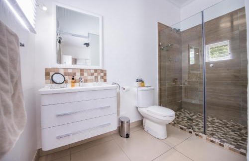 Robertson House | Ballinderry, The Robertson Guest House