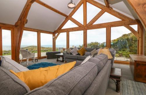 Llaneilian House | Balog Farm