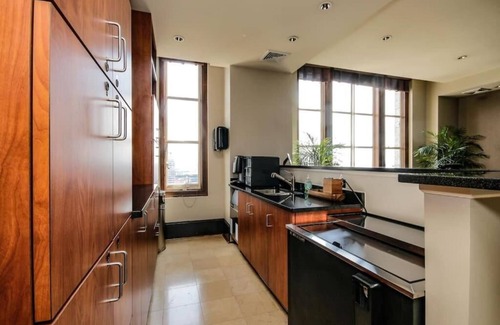 Downtown Baltimore Apartment | Baltimore executive Furnished rentals