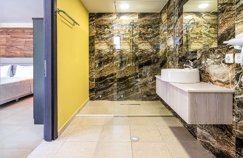 Ixia Hotel | Bamboo Suites Adults Only
