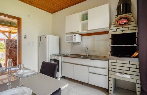 Praia do Rosa Ski Chalet | Bangalos Luz da Lagoa