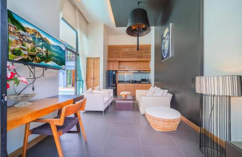 Nong Chaeng House | Bangtao Beach 3 bedroom private pool villa in a quiet area near Boat Avenue mono wings