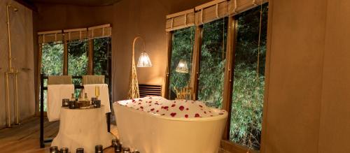 Kanha Cabin | Banjaar Tola Kanha National Park - A Taj Safari Lodge