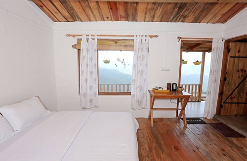 Kaul Bed & Breakfast | Banlekhi
