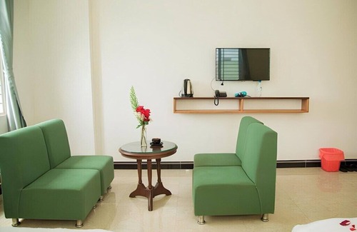 Pleiku Hotel | Bao Tran Hotel Pleyku - by BAY LUXURY