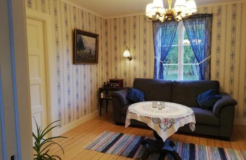 Amal Municipality Cabin | Bara Vara Garden