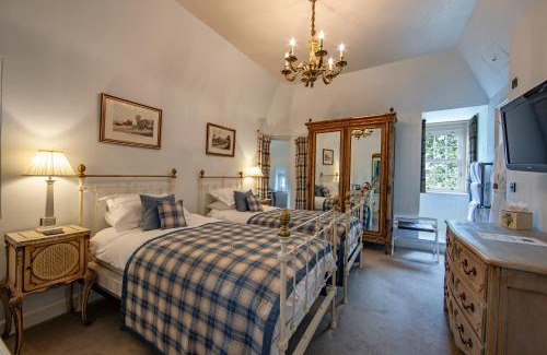 Benderloch Bed & Breakfast | Barcaldine Castle