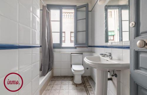 Esquerra de l'Eixample Apartment | Barcelona - Eixample 4B
