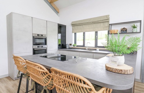 Kingswood Cottage | Barcud Coch - Red Kite