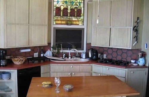 Long Beach Estates Bed & Breakfast | Barnacle Resort