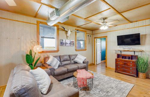 McGregor House | Barndominium McGregor Vacation Rental on 5 Acres