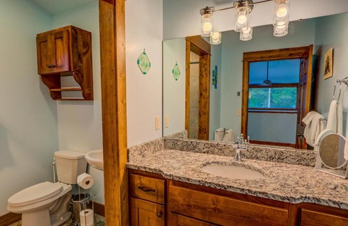 West Yellowstone House | Barnes on Boundary Unit A