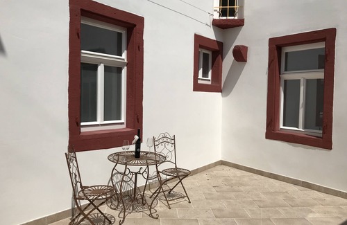 Rhodt unter Rietburg Apartment | Barocker Hof Rhodt