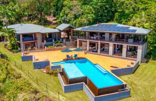Bayview Heights Villa | Barong Luxury Home overlooking Cairns Unrivalled privacy and location search barongcairns
