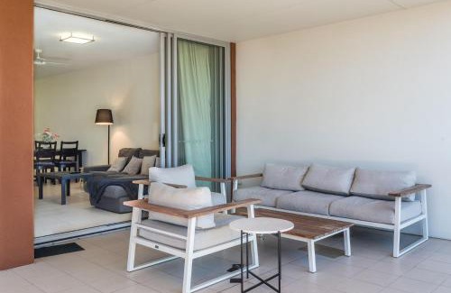 Bulimba Apartment | Barramul on the Park Sleeps 6 Guests
